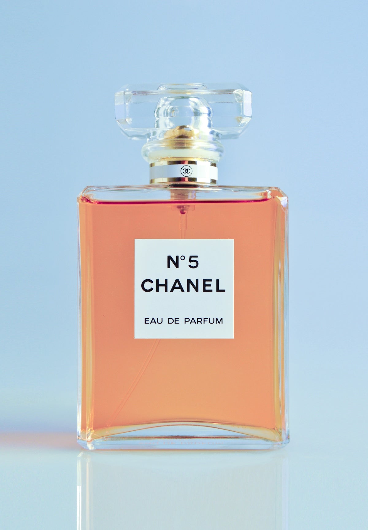 N5 chanel eau de parfum spray bottle
