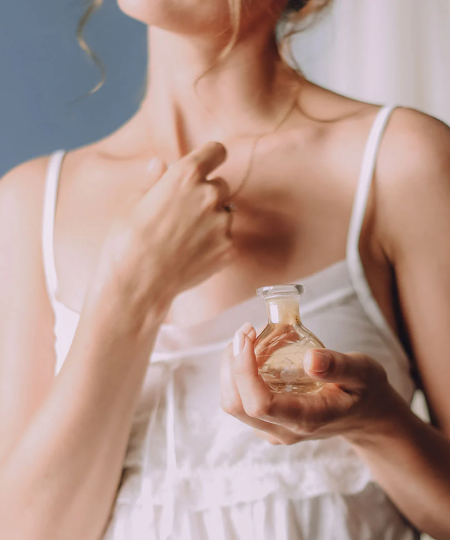 Women perfumes perfume house