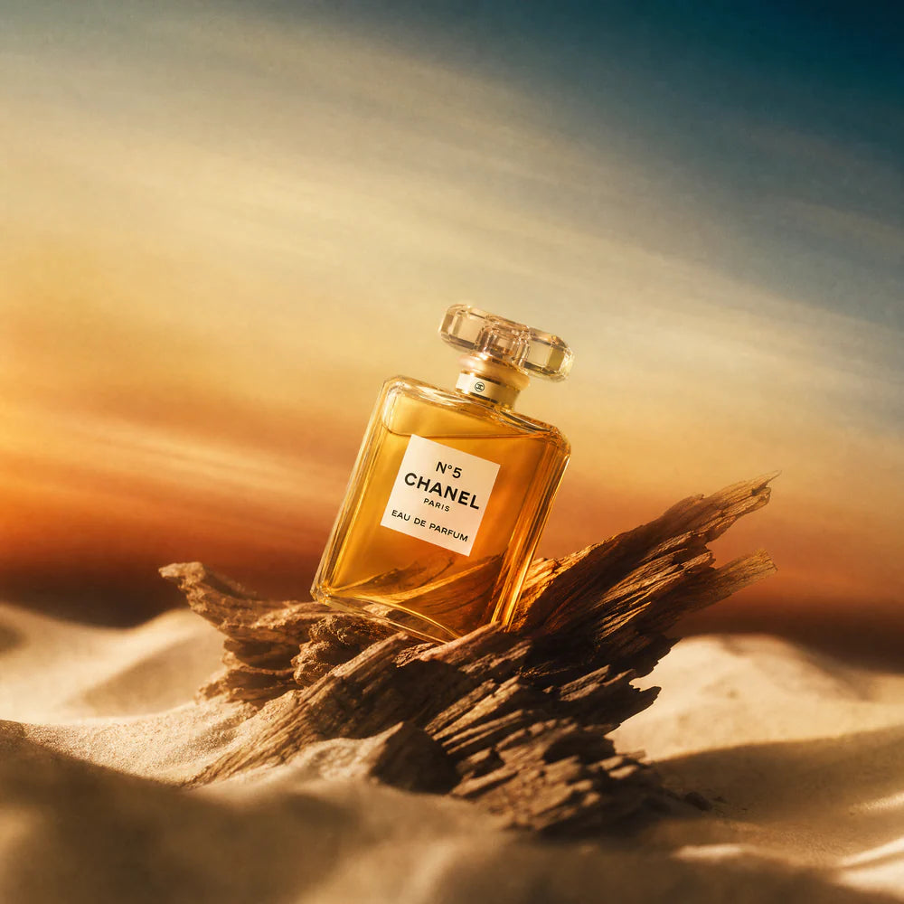 Chanel No.5 100ml Eau de Parfum bottle

